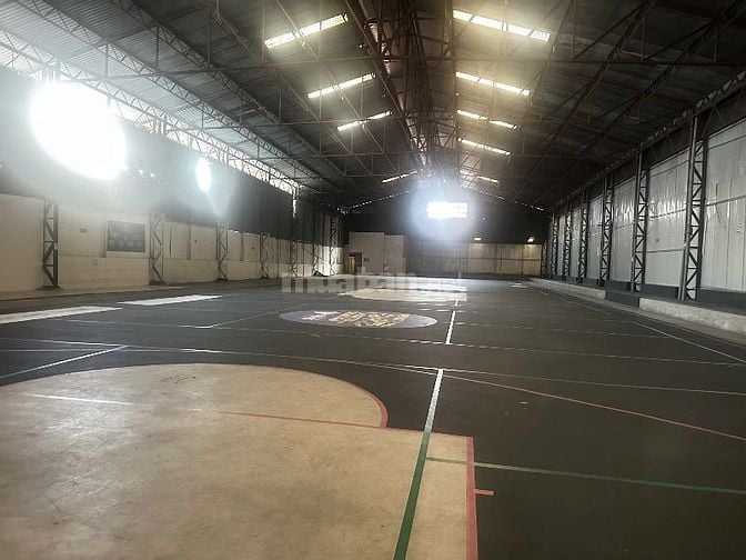 Cho thuê kho 1300m2 đường Container Quận 8