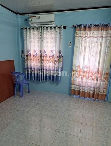 Nhà cho thuê nguyên căn giá, nhà có đấy đủ tiện nghi, có phòng ngủ