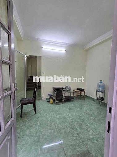 Nhà Đẹp Trệt 2 Lầu – 3PN – Gần Chợ Tân Bình – Giá Mềm 5,2 Tỷ
