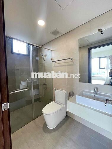 cho thuê 2 Pn,2wc, ban công full nội thất giá 12tr
