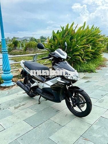 🛵Honda Air Blade Fi 209 Nẹp Xi Máy Zin Êm Ấm