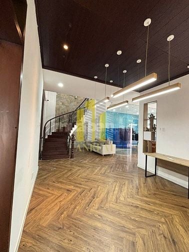 VILLA CHO THUÊ ĐƯỜNG TRẦN NÃO- SÂN VƯỜN - CÓ SẴN NỘI THẤT GIÁ 65 TRIỆU