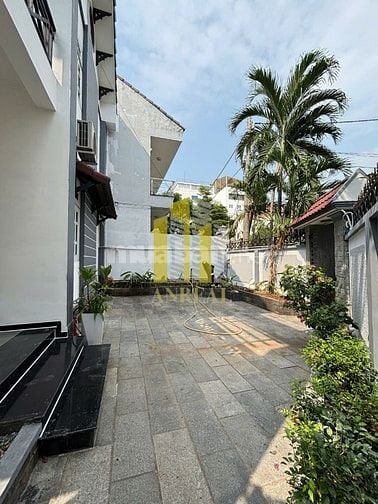 VILLA CHO THUÊ ĐƯỜNG TRẦN NÃO- SÂN VƯỜN - CÓ SẴN NỘI THẤT GIÁ 65 TRIỆU