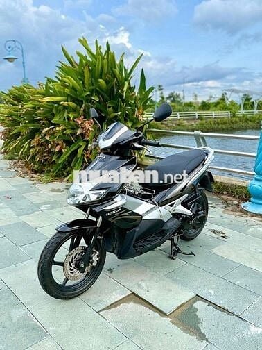 🛵Honda Air Blade Fi 209 Nẹp Xi Máy Zin Êm Ấm