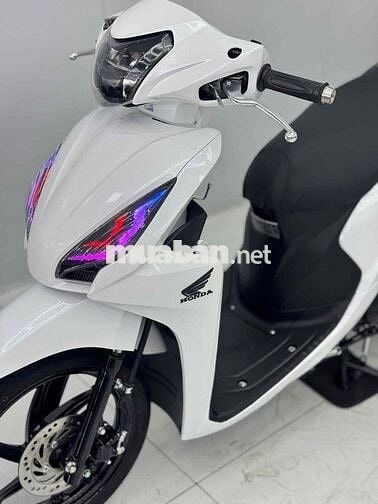 Honda Vision Trắng Đã sử dụng