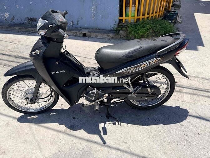 cần bán Wave 2024 màu Đen