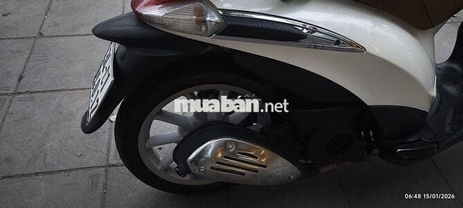 Piaggio Liberty màu Trắng
