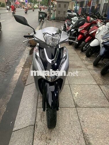 Honda Lead 4val 2023 Bạc Đã qua sử dụng