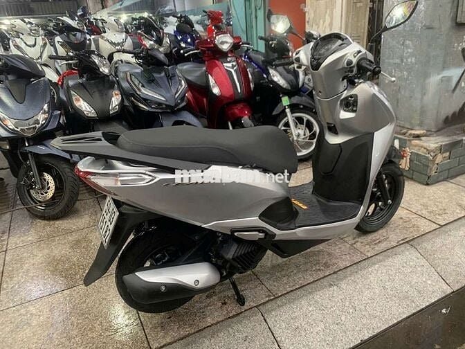 Honda Lead 4val 2023 Bạc Đã qua sử dụng