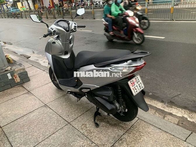 Honda Lead 4val 2023 Bạc Đã qua sử dụng