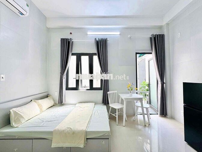 PHÒNG CỬA SỔ MỚI XÂY NGAY PHẠM VĂN BẠCH TÂN BÌNH