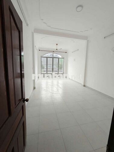 Mặt tiền Trần văn kiểu ,p11 Q6