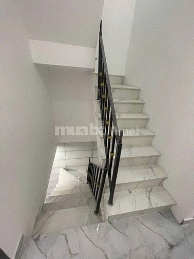 NHÀ Quận 1 -  CHỈ 2,5 TỶ SỔ HỒNG CÔNG CHỨNG NGAY, BÁN NHÀ Đ ĐẶNG DUNG