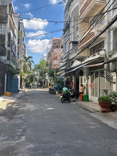 Bán nhà 6x18m - HXH Tô Hiến Thành, Quận 10