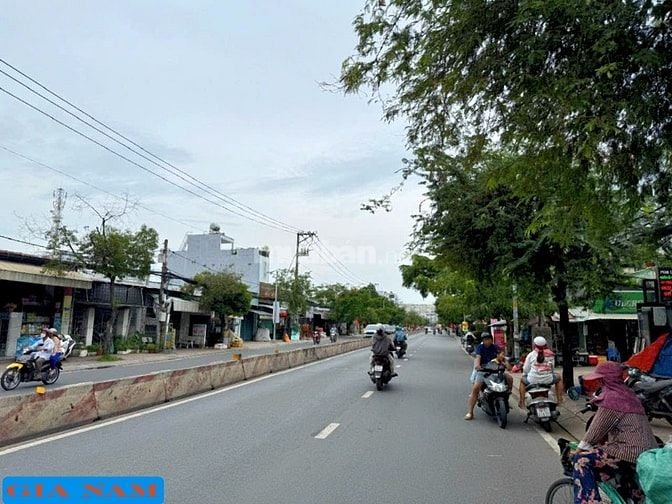 BÁN NHÀ MẶT TIỀN : 2226 HUỲNH TẤN PHÁT - X. PHÚ XUÂN - H. NHÀ BÈ - HCM