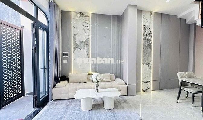🏡 CHO THUÊ NHÀ TRUNG TÂM LÕI LÊ DUẨN – 3 TẦNG 3 MÊ ĐẸP