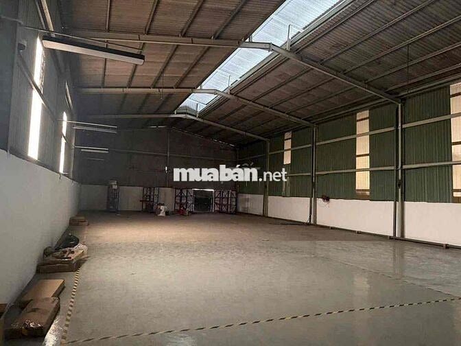 Xưởng 1800m/80tr Có trạm Điện 400kva Đường Lớn
