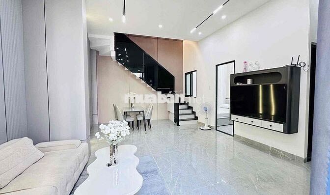 🏡 CHO THUÊ NHÀ TRUNG TÂM LÕI LÊ DUẨN – 3 TẦNG 3 MÊ ĐẸP