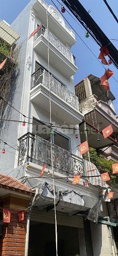 Bán nhà khu Nguyễn Chính Tân Mai, DT 61 m2 x 5 tầng, thang máy
