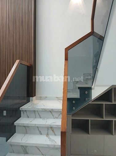 Nhà 4x17 5 tầng Lê Đình Cẩn , Tân Tạo , Bình Tân