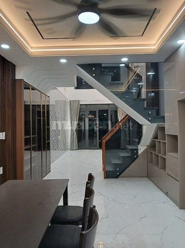 Nhà 4x17 5 tầng Lê Đình Cẩn , Tân Tạo , Bình Tân