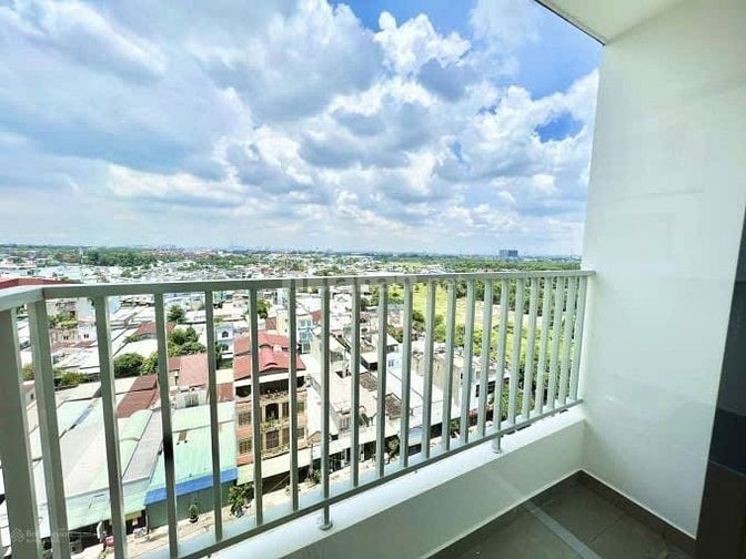 CHÍNH CHỦ CẦN BÁN CĂN HỘ 2PN - 2WC CHUNG CƯ IRIS TOWER (BÌNH DƯƠNG)