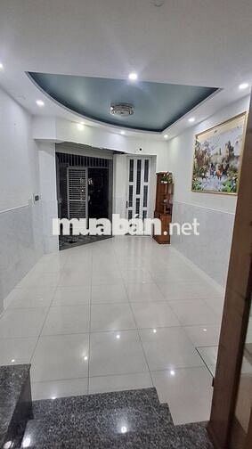 CHO THUÊ NHÀ ĐẸP 2 LẦU HẺM ĐƯỜNG LÂM THỊ HỐ P. TCH QUẬN 12