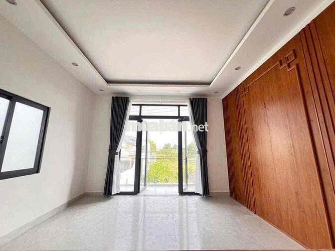 Bán nhanh biệt thự mới xây cuối đường Huỳnh Văn Nghệ