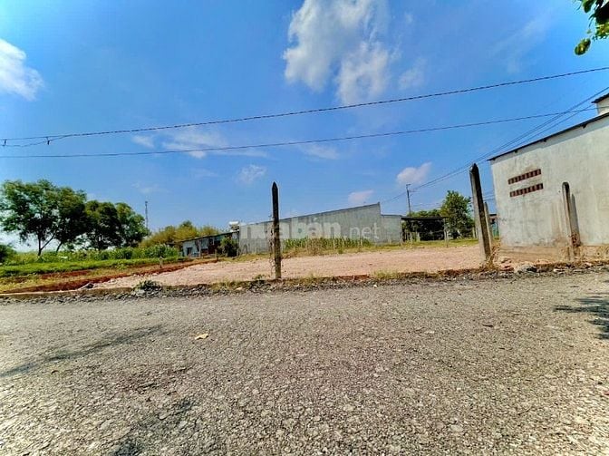 CHÍNH CHỦ CẦN BÁN NHANH ĐẤT CỦ CHI GIÁ CHỈ 1 TỶ3, XÂY DỰNG TỰ DO,KDCHH