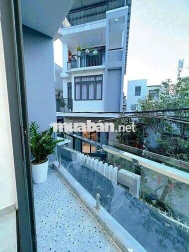👉👉 : CẦN TIỀN BÁN GẤP :   NHÀ KIỆT THÁI THỊ BÔI  2TANG RẤT ĐẸP