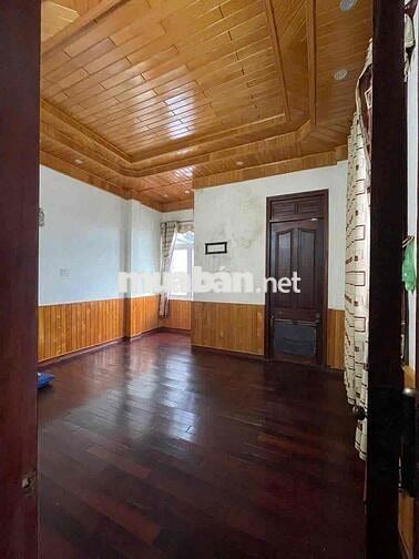 🏡 Cho Thuê Phòng trọ có ban công – Trung Tâm Pleiku