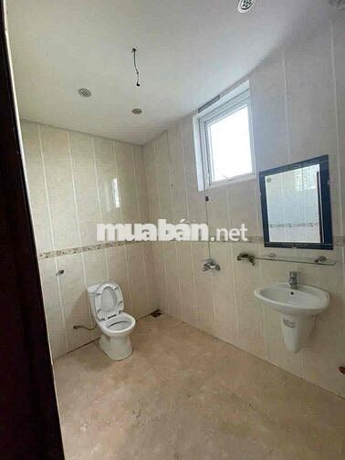 🏡 Cho Thuê Phòng trọ có ban công – Trung Tâm Pleiku