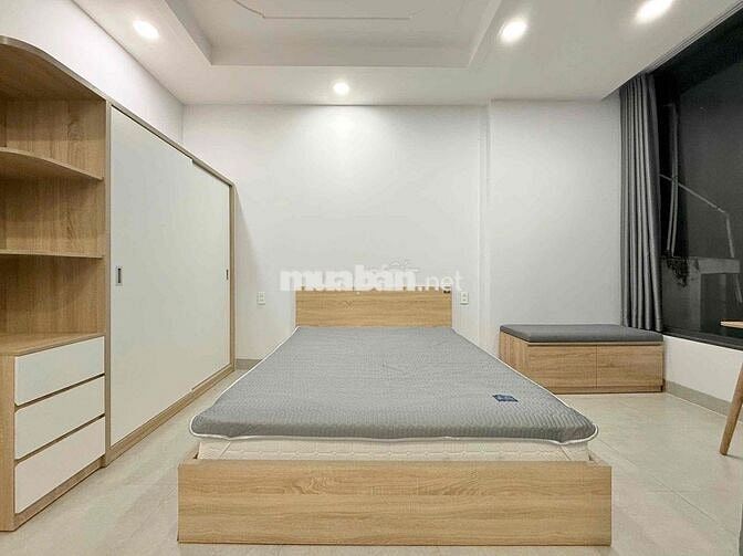 Studio Ban Công Ngay Mặt Tiền Đường Hoàng văn Thụ