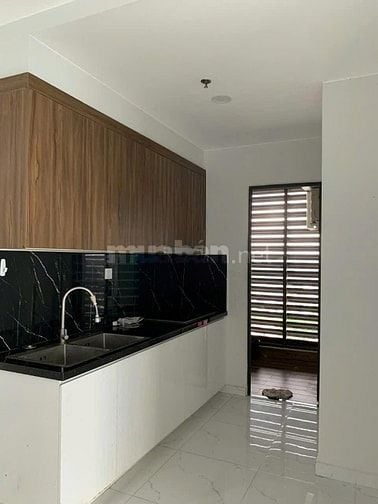 chung cư Cityland-Gò vấp: Căn 2p ngủ, 85m2, giá 13tr/tháng
