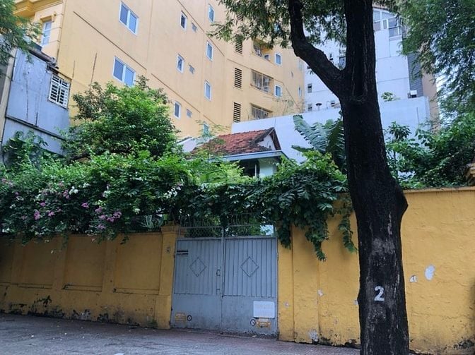 Biệt thự hẻm 306 Nguyễn Thị Minh Khai. DT 8x28m, CN 260m2. Giá 80 tỷ