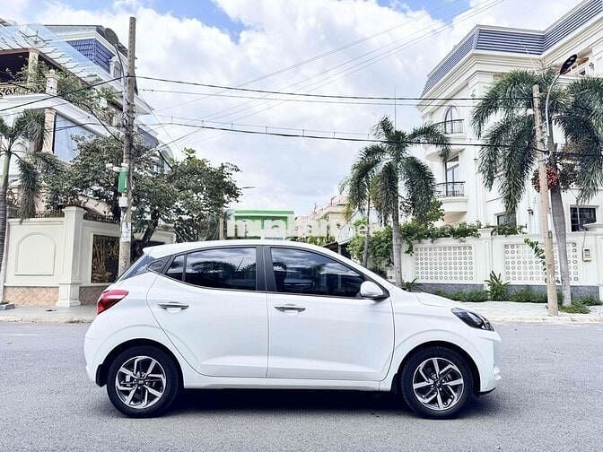 Hyundai Grand i10 1.2AT 2023 Hatback - form mới