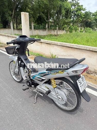 Honda Wave màu Bạc