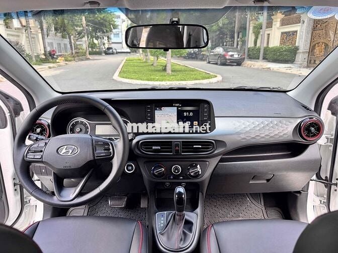 Hyundai Grand i10 1.2AT 2023 Hatback - form mới