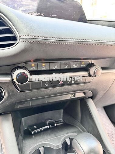 Mazda 3 1.5AT sx 2020 đk 2021 - form mới