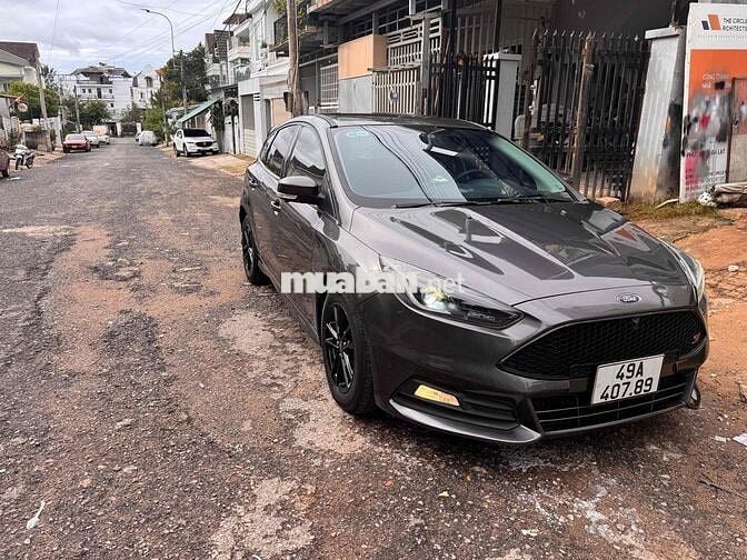 Ford Focus 2018 Trend Xám 87.000 km