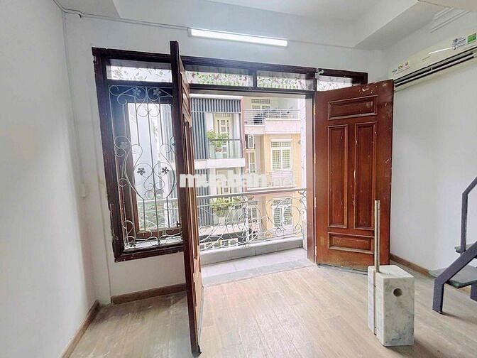 🔥 DUPLEX NHÀ MỚI KENG – NGAY HOÀNG VĂN THỤ, PHÚ NHUẬN 🔥