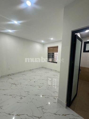 Bán tòa hỗn hợp tại khu đô thị Hoài Đức giá mềm