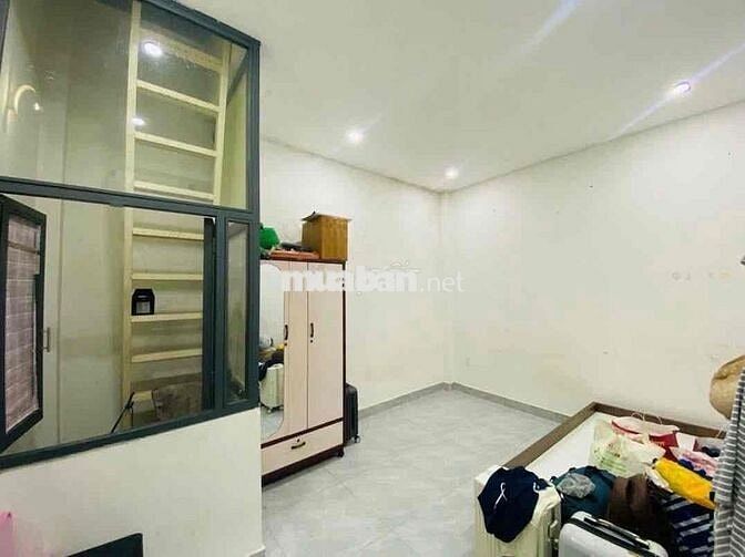 Nội Thất Đầy Đủ !! Hẻm 6m Tân Sơn Nhì, 3 Tấm, 4 x 18m, 4 Phòng, 4 wc
