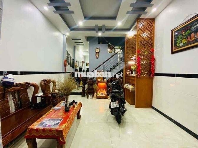 Nội Thất Đầy Đủ !! Hẻm 6m Tân Sơn Nhì, 3 Tấm, 4 x 18m, 4 Phòng, 4 wc