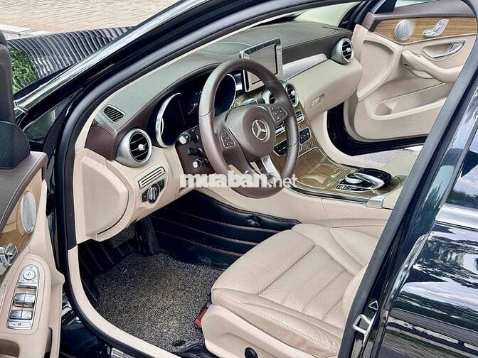 Mercedes-Benz C250 Exclusive 2016