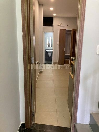 Bán nhà mặt tiền mới xây , tiện kinh doanh Cty, văn phòng và các loại 
