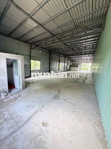 CHO THUÊ KHO 10x35 15TRIỆU - CÓ SẴN VĂN PHÒNG - XA DÂN CƯ - ĐIỆN 3PHA