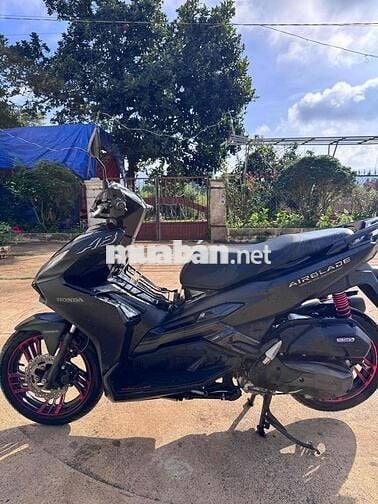 Honda Air Blade 2024 125cc Đen 8700 km