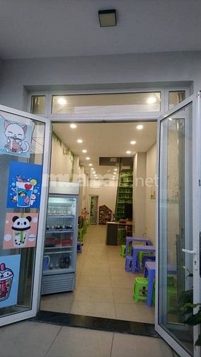 Bán nhà mặt tiền mới xây , tiện kinh doanh Cty, văn phòng và các loại 