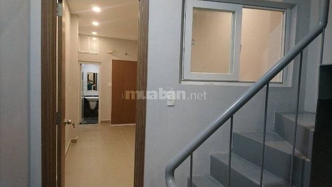 Bán nhà mặt tiền mới xây , tiện kinh doanh Cty, văn phòng và các loại 